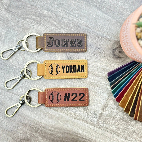 Baseball Keychain, BASEBALL MOM, Baseball Team Gifts, Baseball Senior Night Gifts, Personalized Baseball Gifts, Baseball Banquet