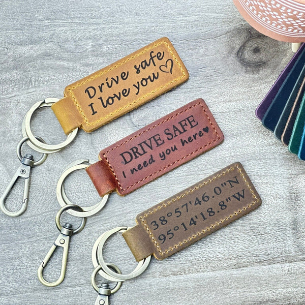 LEATHER KEYCHAIN, Personalized Leather Keychain, Anniversary Keychain, 3 year Anniversary Gift, Men's Keychain, Mother's Key ring, Key fob