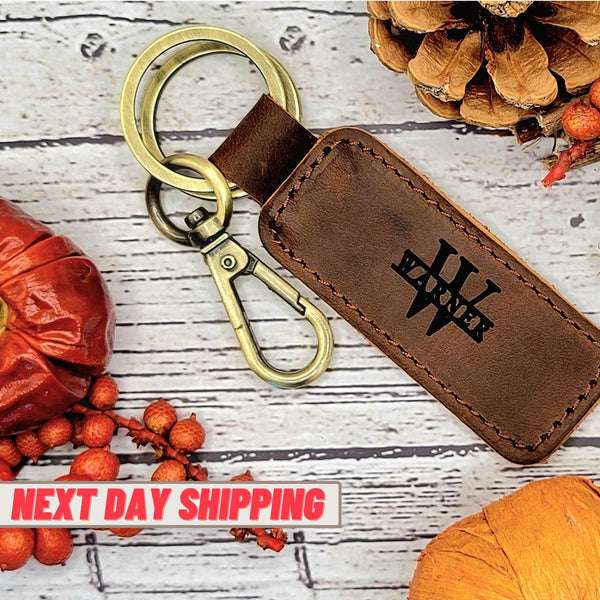 Personalized Leather Keychain For Women, Custom Key Fob For Her, Leather Wristlet Keychain Personal Birthday & Bridesmaid Gift • "Loop"