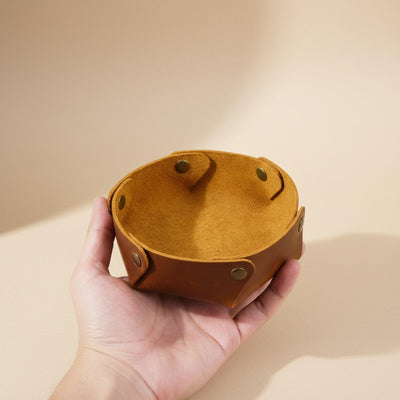 Leather Valet Tray – Foldable Catchall for Keys, Coins & Jewelry